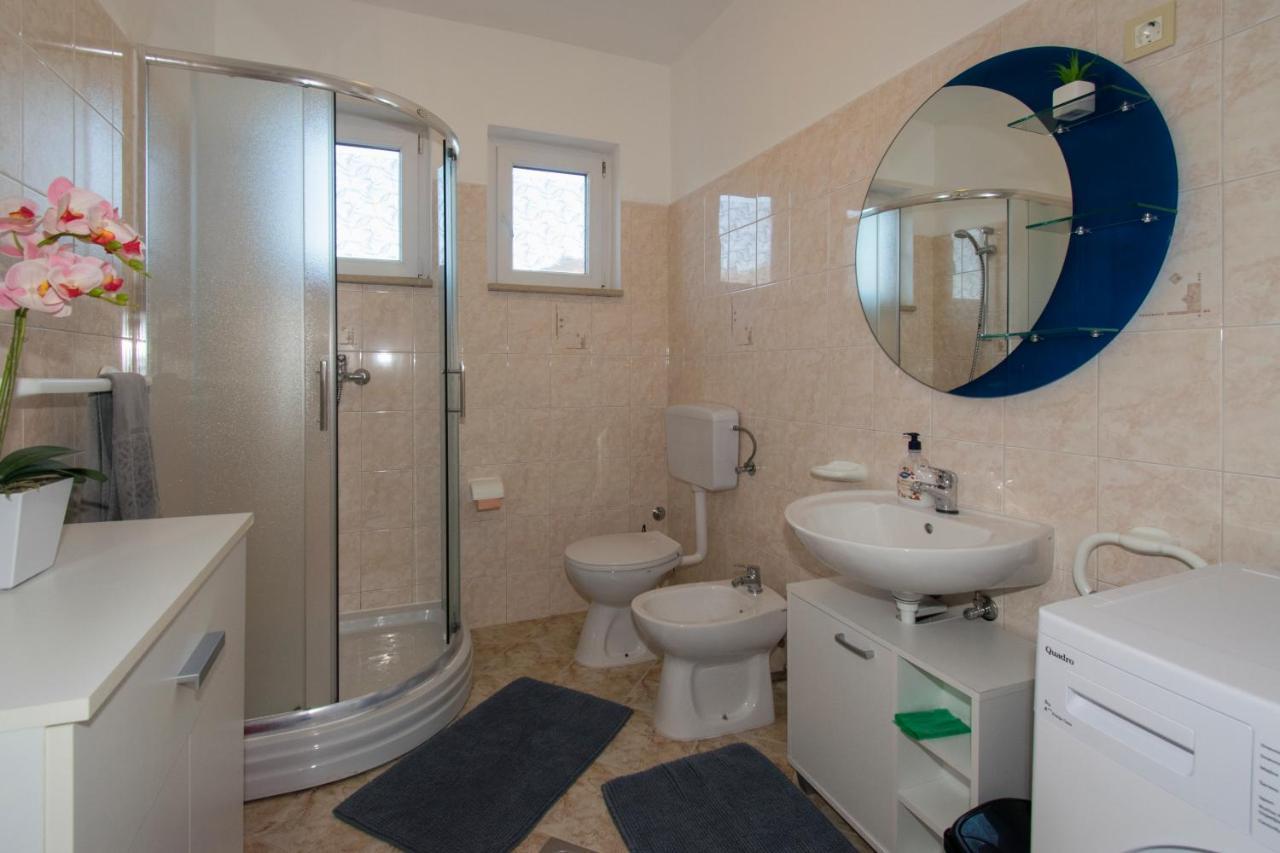 Apartman Fuma Rovinj Exterior foto